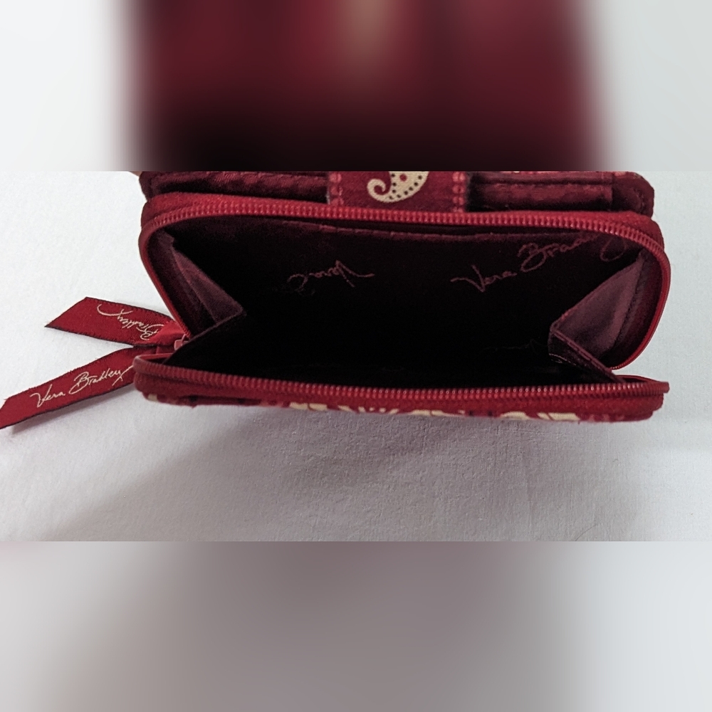Vera Bradley Retired Mesa Red Burgundy Bifold Wallet Change ID Bandana Paisley - Picture 9 of 13
